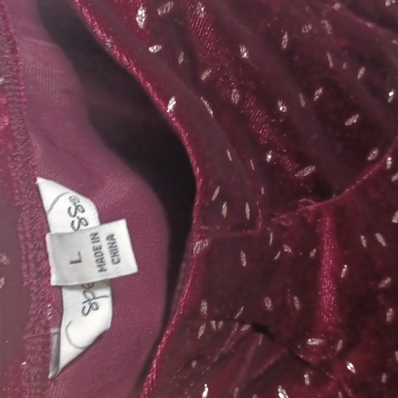 Speechless Velvet mini dress - Picture 7 of 9